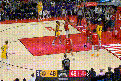 湖人火箭关键对决肯纳德两记空位未进错失良机