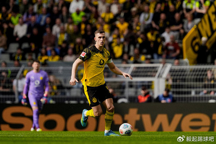 施洛特贝克续约多特仍存皇马转会变数，违约金