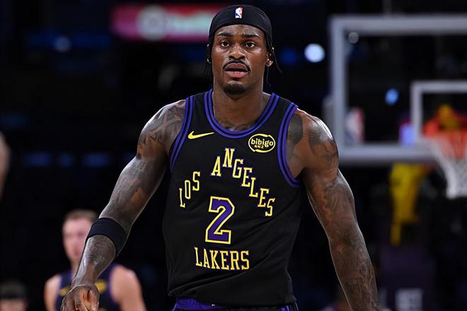 雷霆大胜湖人范德比尔特数据亮眼却难改战术短